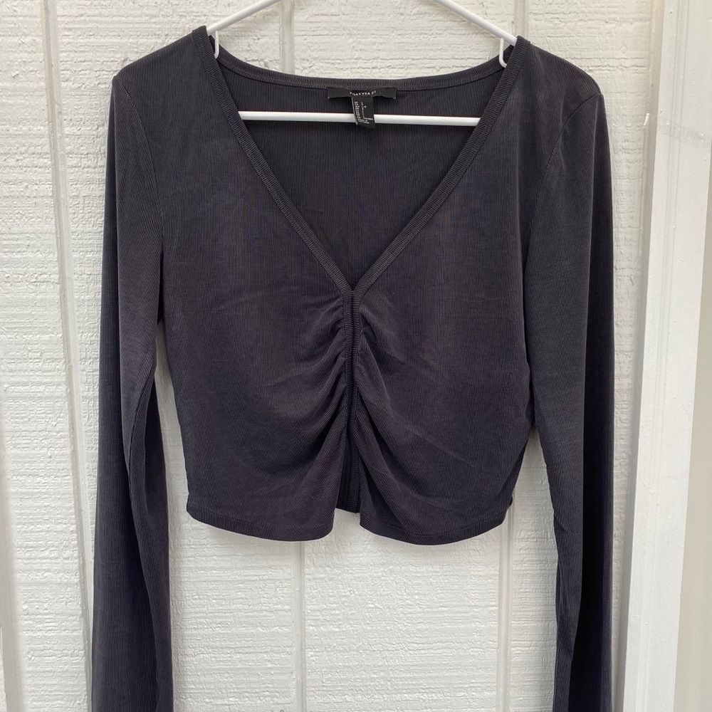 Super cute and comfy cinched, ribbed, crop top!